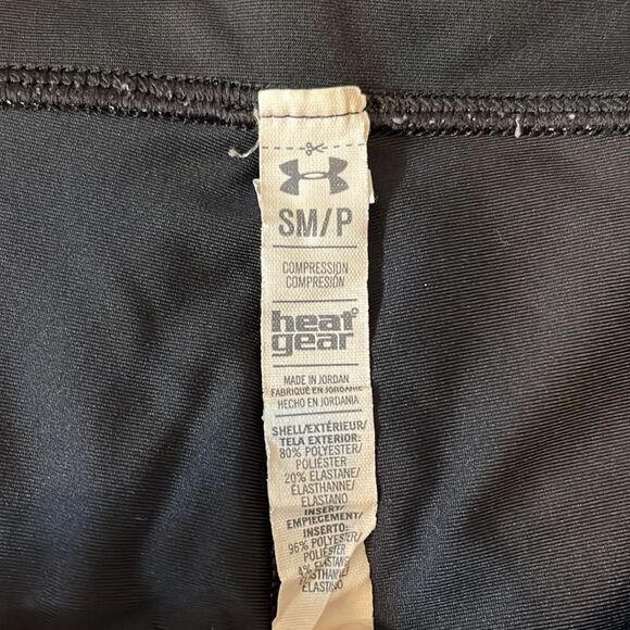 Under Armor Breast Cancer Awareness Leggings - Picture 3 of 4